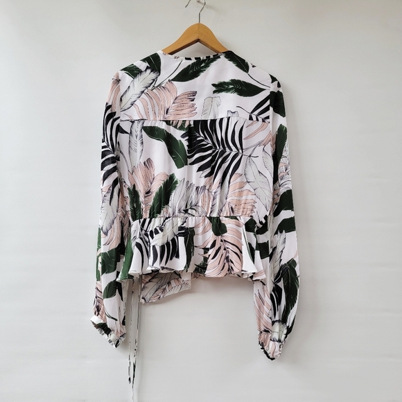 Milly Kia Silk Blouse Size 10 Green White Pink 100% Wrap Peplum Floral Top - Picture 10 of 16